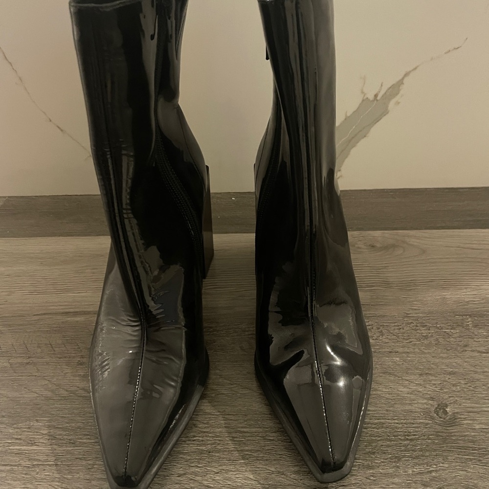 Jeffrey Campbell Bootie